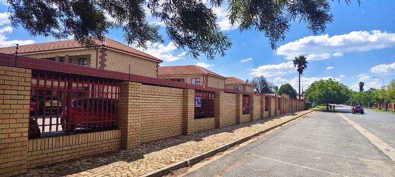 1 Bedroom Property for Sale in Dassie Rand North West